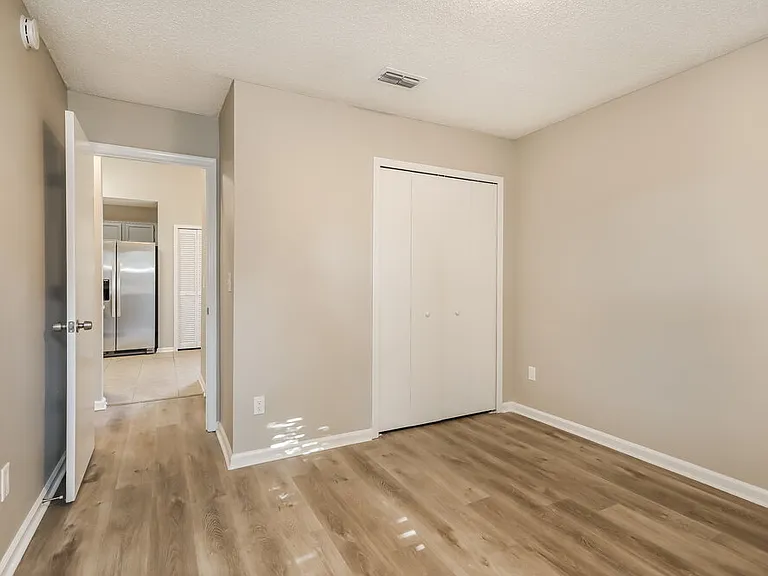 309 Carriann Cove Trl W — Photo 13