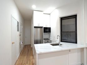 410 E 75th St, New York, NY