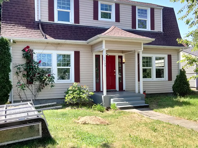 SE 162nd Ave — Photo 47