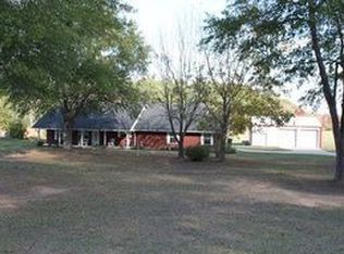 3368 A B Carter Rd, Hallsville, TX 75650