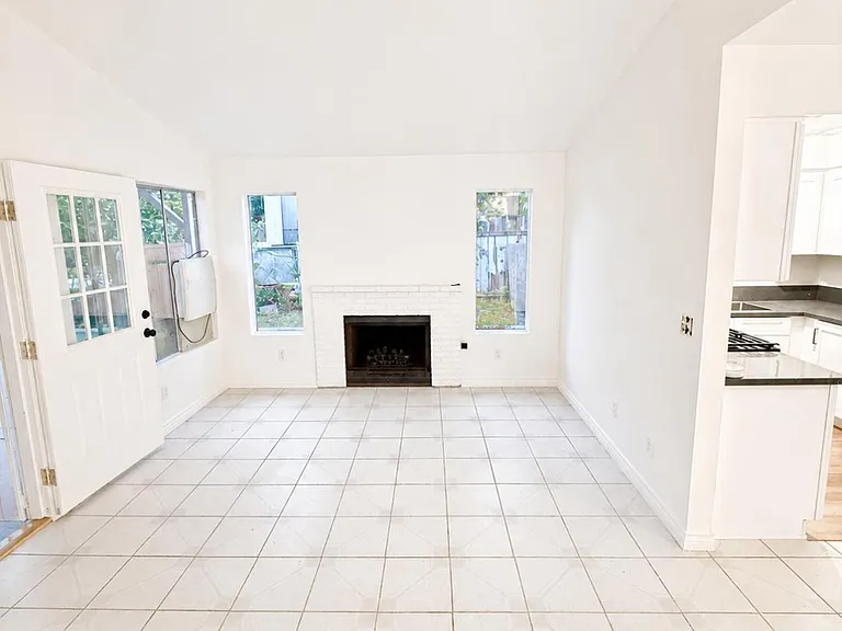 33081 Esther St #A — Photo 1