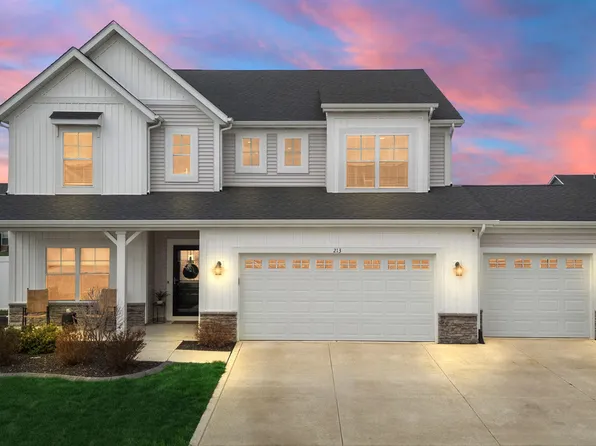213 Grandale Dr, Valparaiso, IN 46385