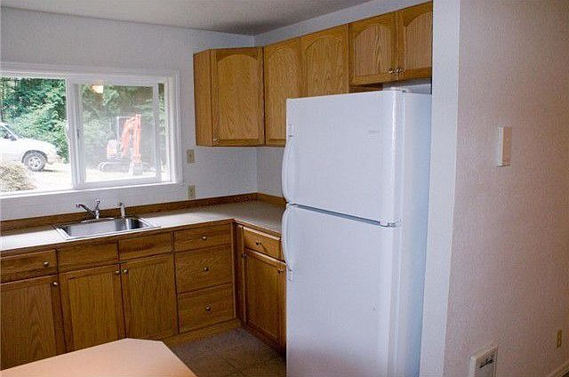 2nd image of 431 E Quail Hill Rd