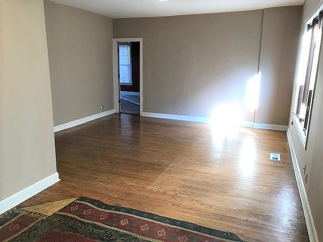 Living room with lots of light.