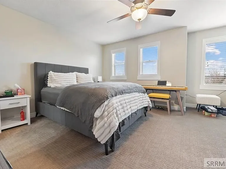 565 Pioneer Rd #215 — Photo 10
