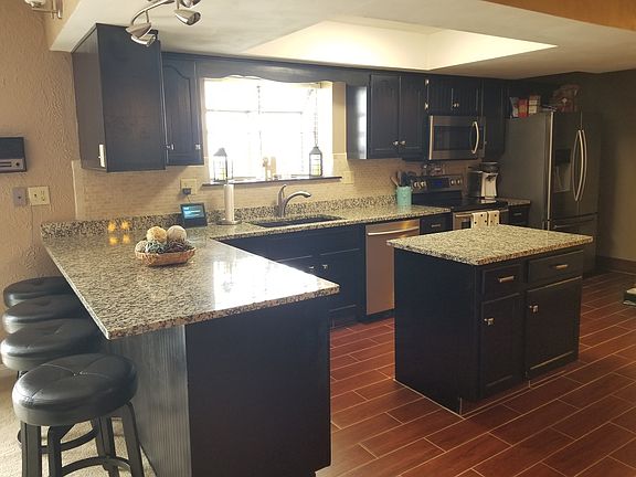 3rd image of 7513 Pelbrook Farm Dr
