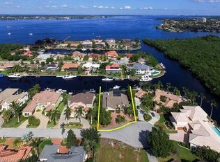4809 Laurel Ln, Fort Myers, FL 33908