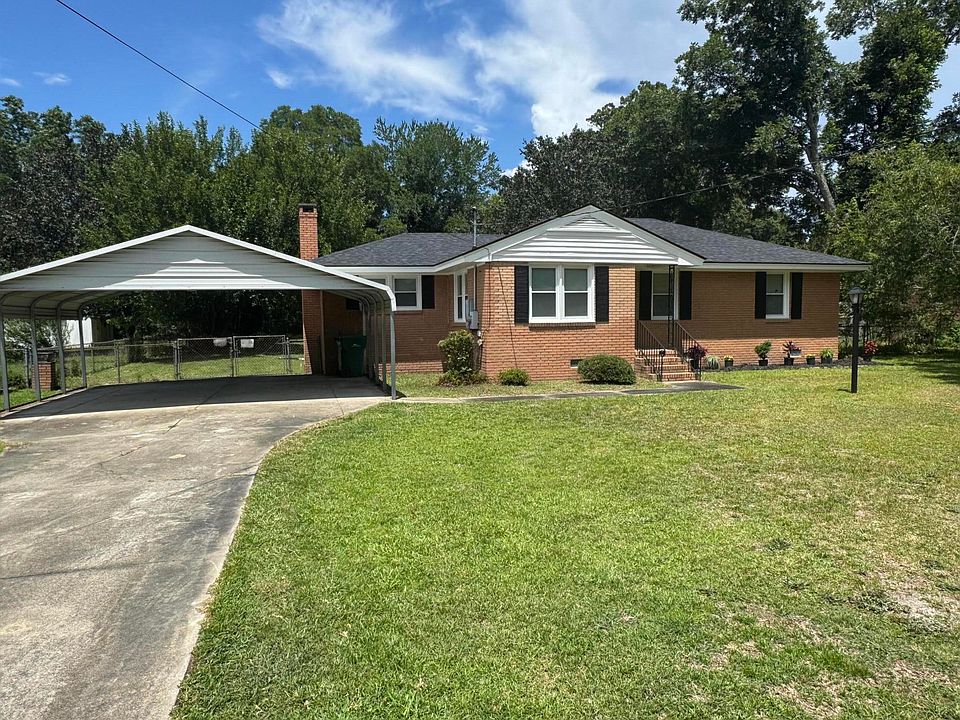 1st image of 571 Clifton Rd