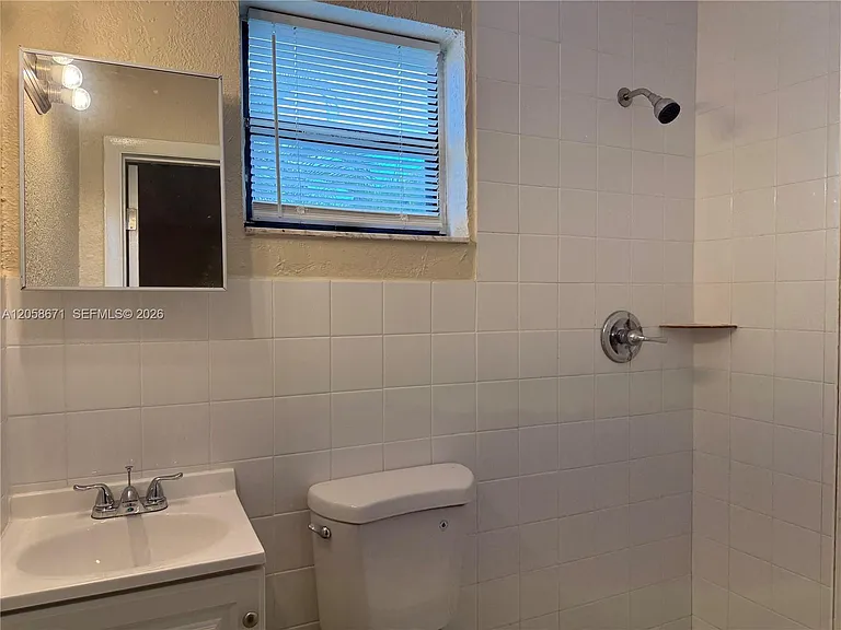 2352 NW 13th Ct — Photo 18
