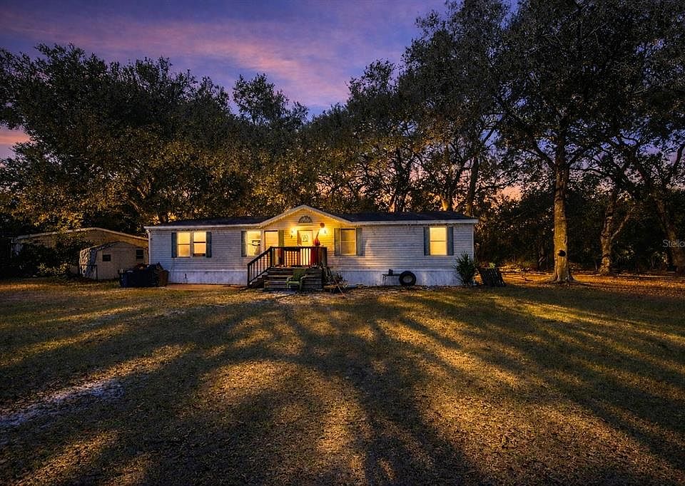 1st image of 302 Donald Ln