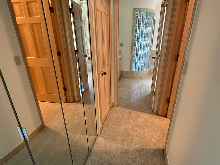 6739 Arlington Dr — Photo 30