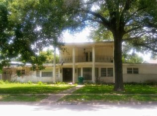 1705 Oaks Dr, Pasadena, TX 77502