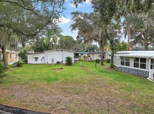 407 Kristi Dr, Leesburg, FL 34788