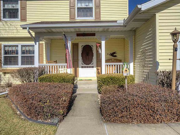2nd image of 1805 Dutch Ct