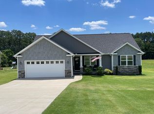 122 White Springs Dr, Spartanburg, SC 29302