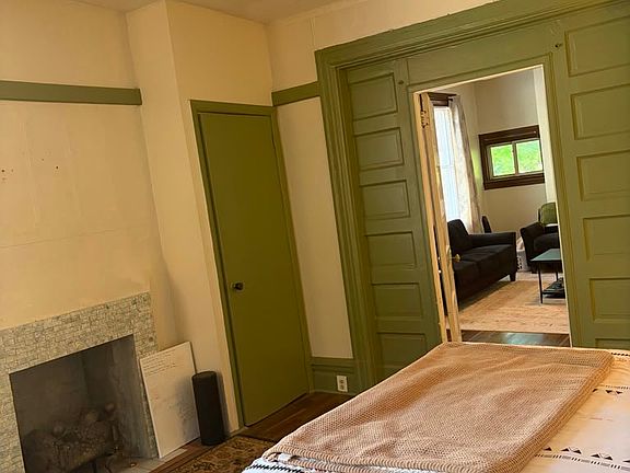 5th image of 5718 Wellesley Ave APT 1