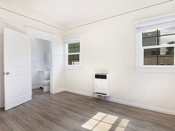 2nd image of 1732 N Wilton Pl #9