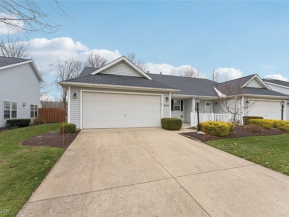 2nd image of 7200 Lilac Ct