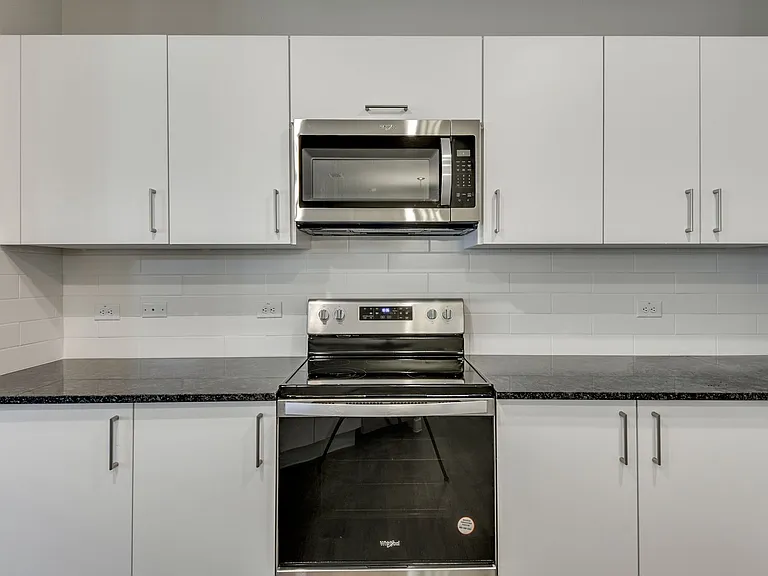 736 Wheatfield Dr — Photo 11
