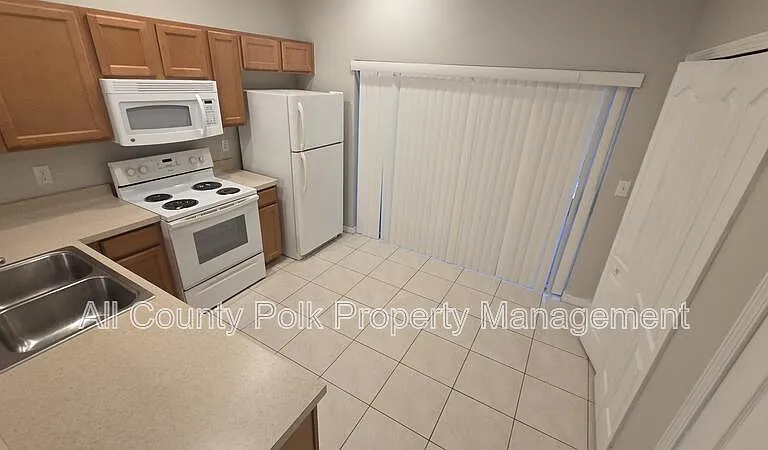 4209 Winding Vine Dr — Photo 7