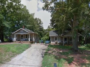 215 E Tinsley St, Griffin, GA 30223