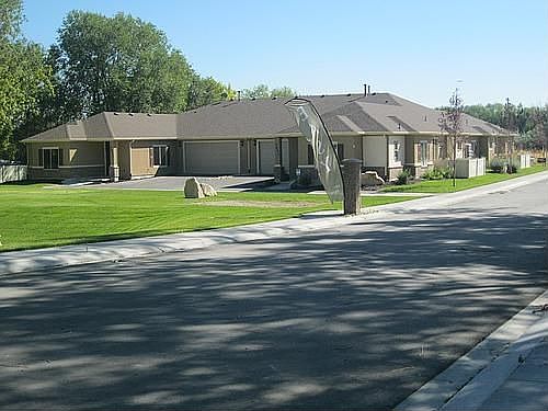 1st image of 3643 Congregation Ct