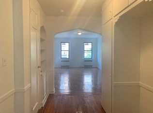 40 Linden Blvd #2F, Brooklyn, NY 11226
