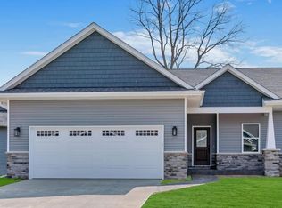 13234 Julie Anne Ct, Fenton, MI 48430