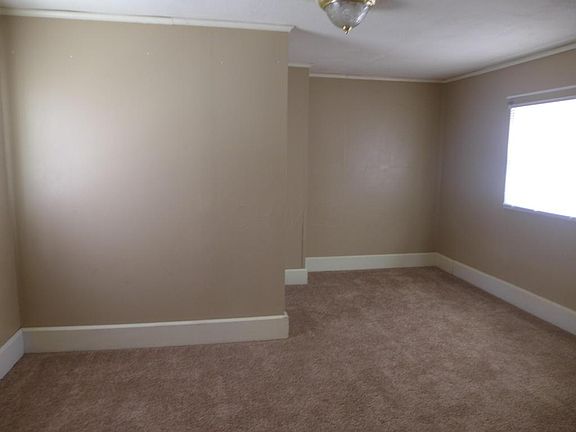 3rd image of 237 Park Ave