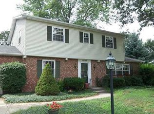 52725 Searer Dr, South Bend, IN