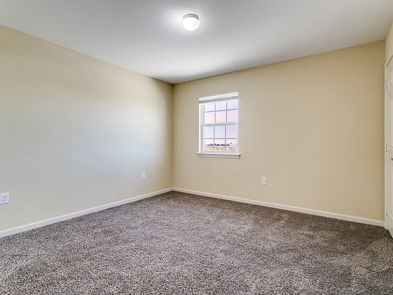 Oak Manor Villas — Photo 13