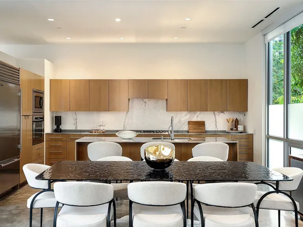 3740 Holland Ave APT 3B, Dallas, TX 75219