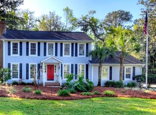 215 Dunbarton Dr, Saint Simons Island, GA 31522