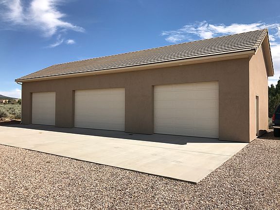 2nd image of 650 Dammeron Valley Dr W