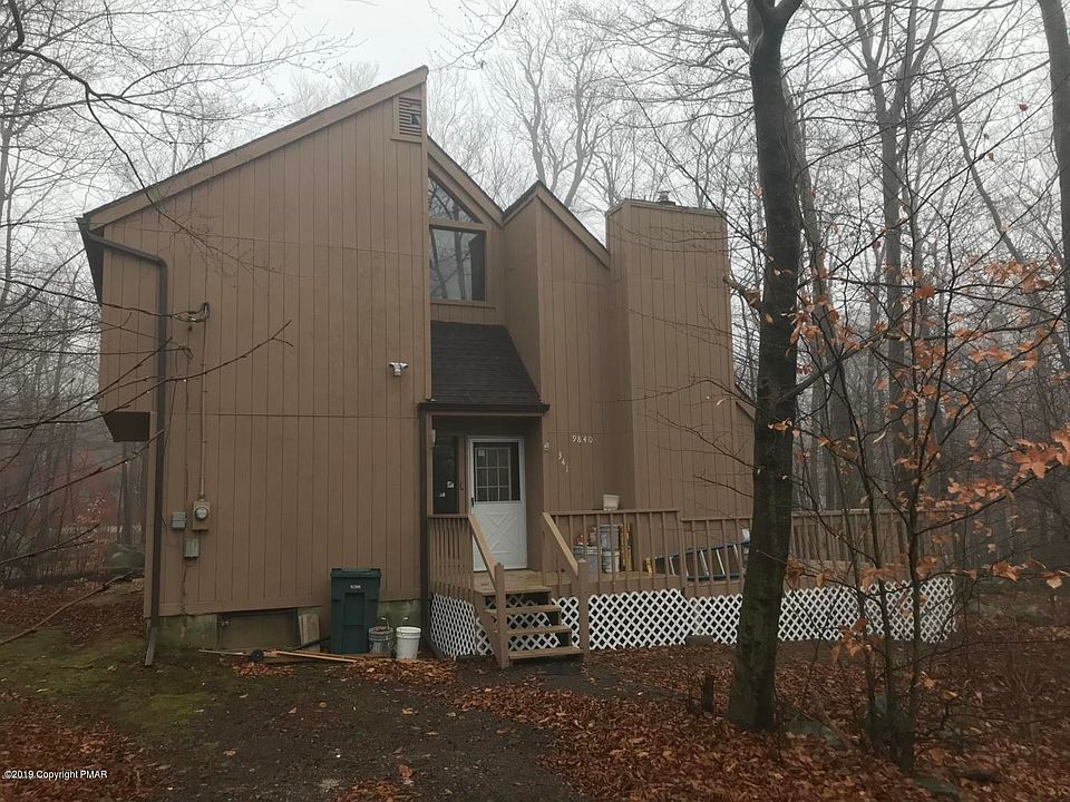 1st image of 9840 Deerwood Dr