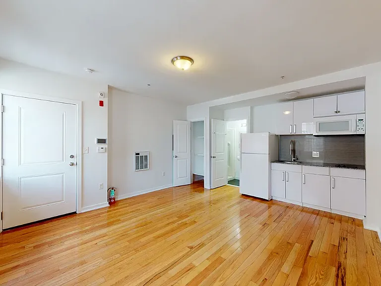 1808 W Berks St — Photo 11