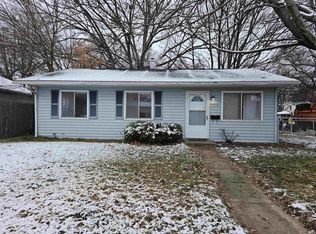 1713 Robinson St, South Bend, IN 46613