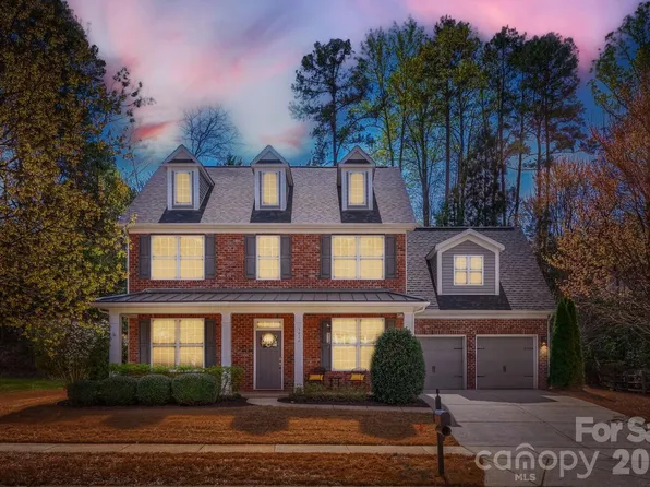 5626 McDowell Run Dr, Huntersville, NC 28078