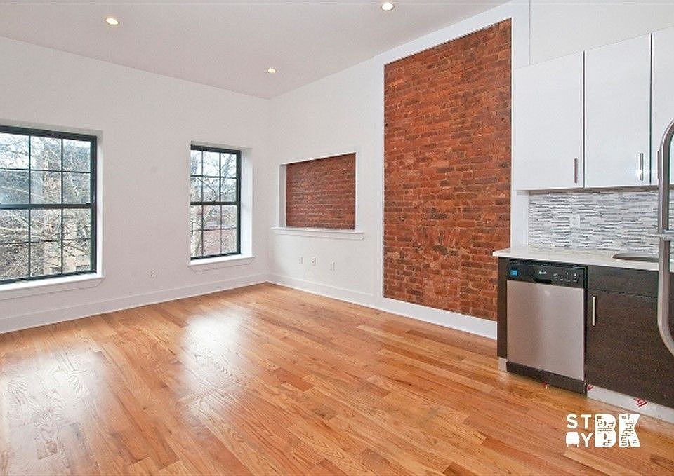 1st image of 23 Halsey St #3F