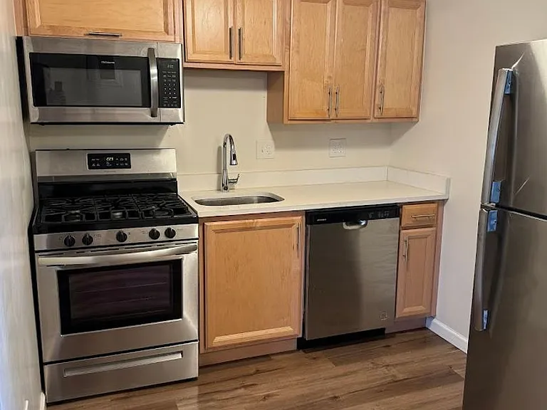 255 Shady Avenue — Photo 79