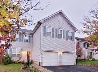 6 Durham Dr, Columbus, NJ 08022