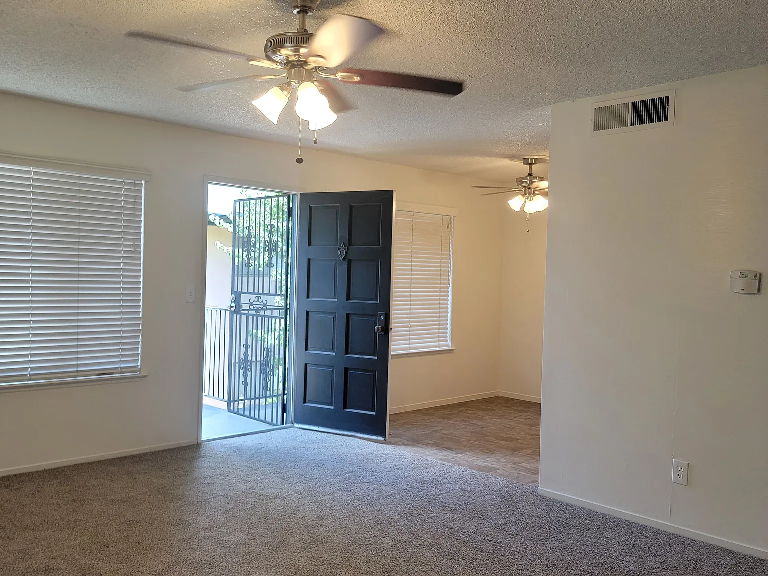 1 bed, 945 sqft, $1,395 — Photo 2