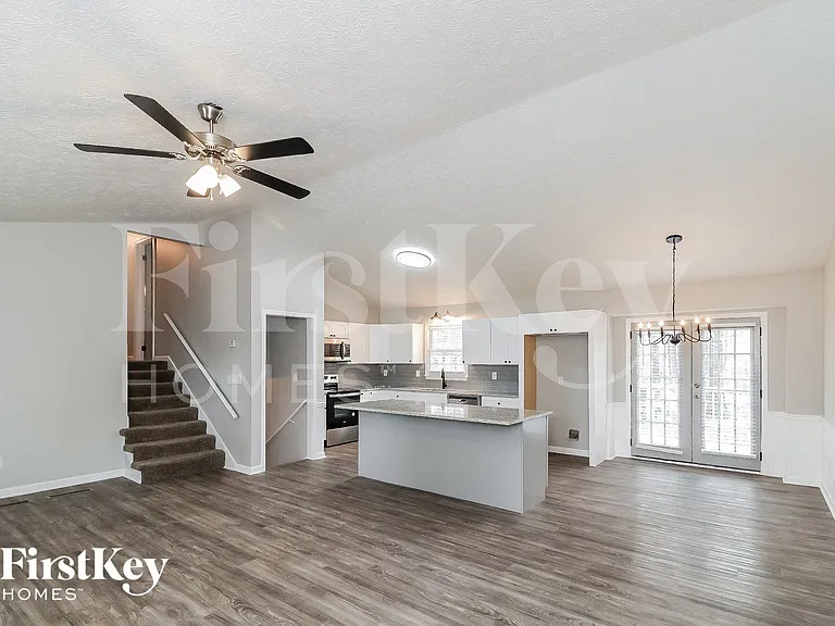 5225 Oaks Landing Ct — Photo 3
