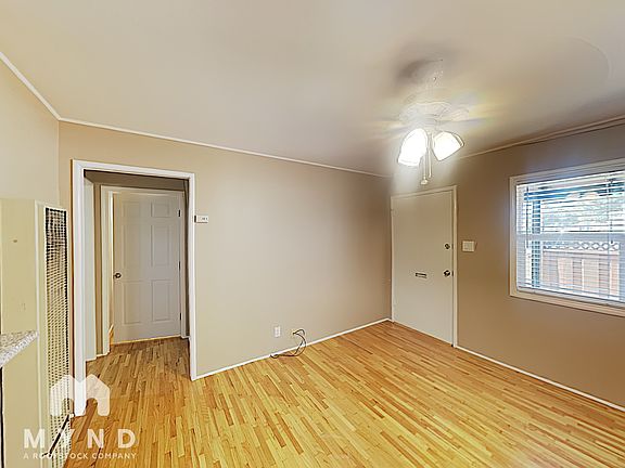 4th image of 5 Garrison Dr #5