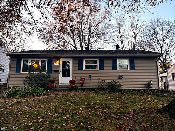 2nd image of 1060 Ellsworth Dr