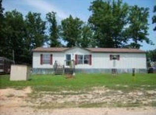 820 Robinwood Ln, Yellville, AR 72687