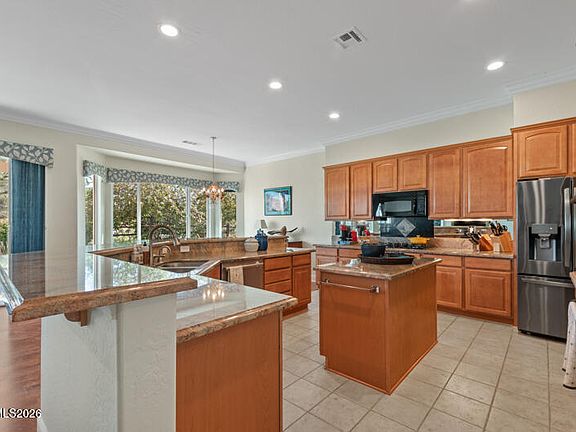 3rd image of 9080 Cabin Creek Trl