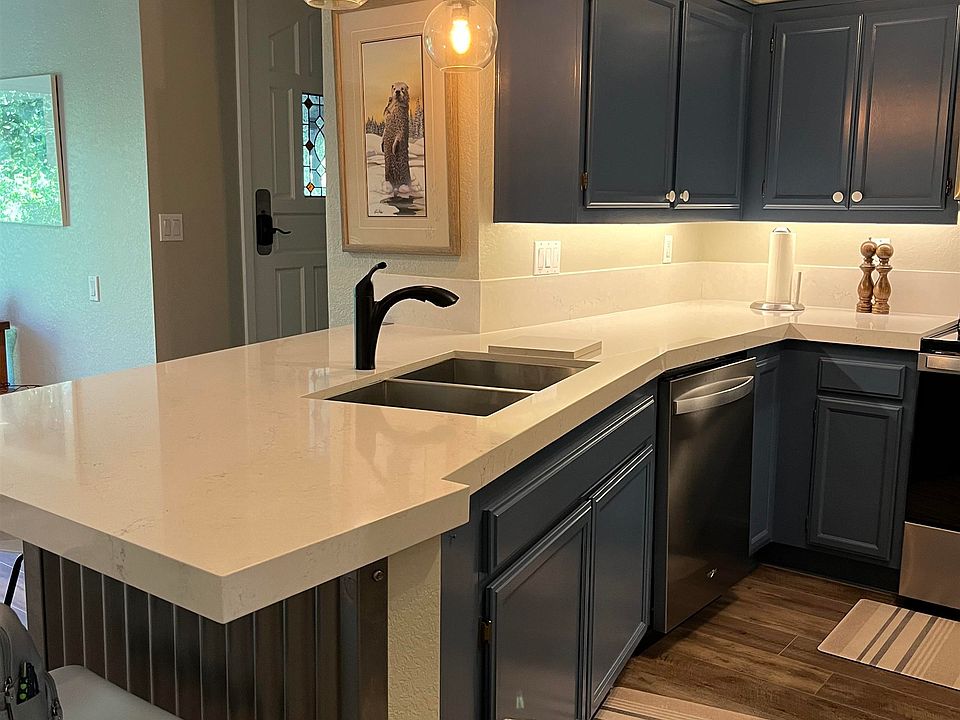2nd image of 627 Golden Crk Suite 627