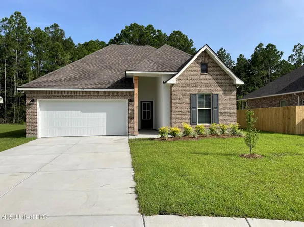 814 Leeward Dr, Biloxi, MS 39532