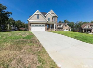 1813 Lazy Branch Ct, Fuquay Varina, NC 27526